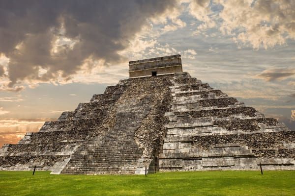 Must-See Spots in Cancun, Mexico: Where Nature Meets Ancient Civilization