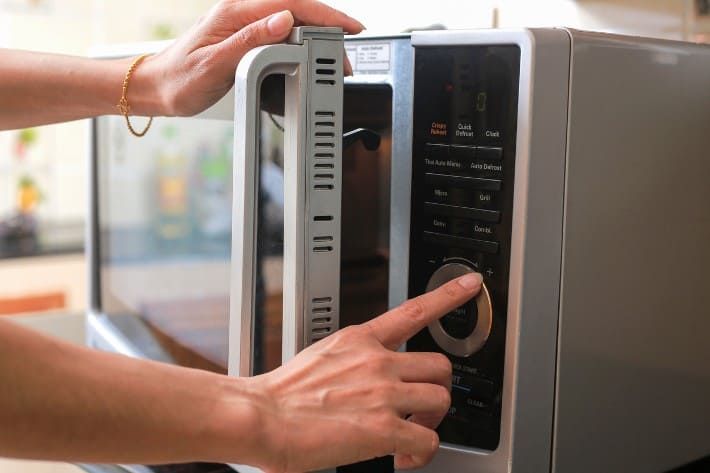 The Ultimate Microwave Oven Buying Guide