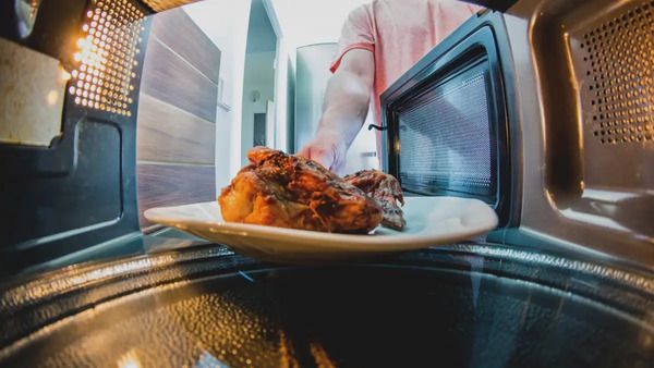 Common Cognitive Misconceptions About Microwaves